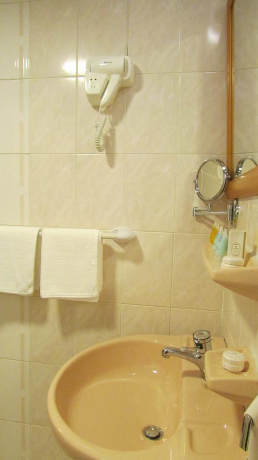 Top Hotel Apartments Al-Ain Eksteriør billede